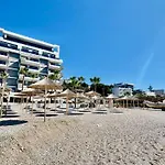 דירה Plutus Sea View