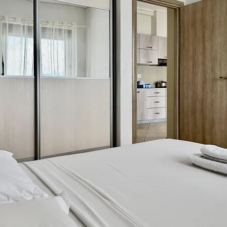 Plutus Sea View Σαράντα